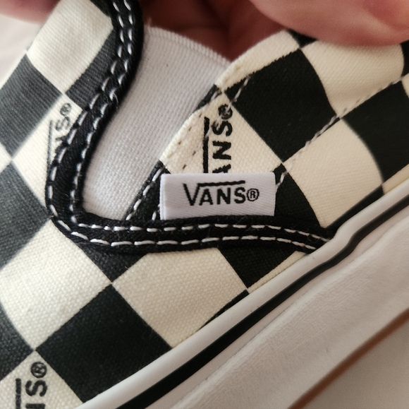 Vans Checkerboard Slip-On Shoes - Picture 9 of 10